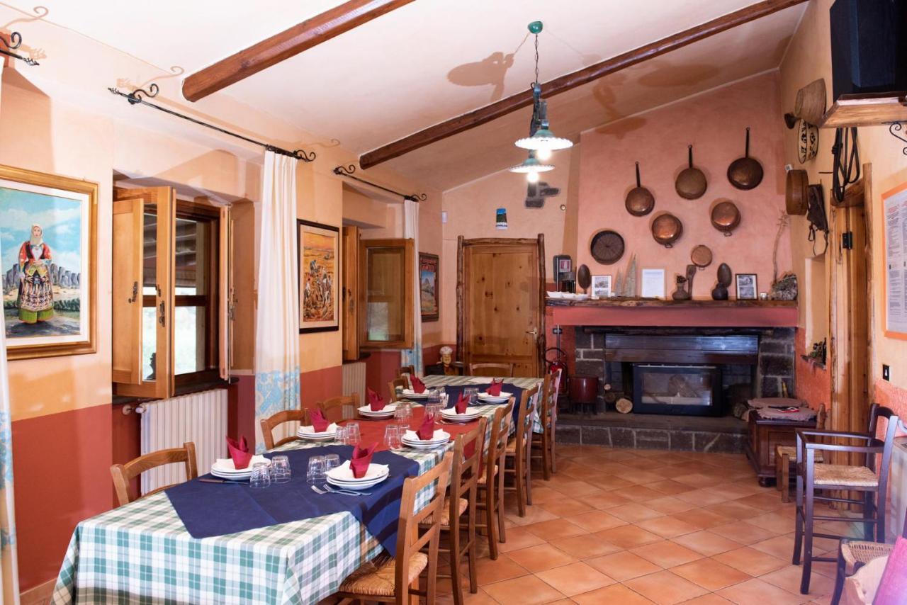 Sindia Agriturismo Nuragh'Elighe מראה חיצוני תמונה